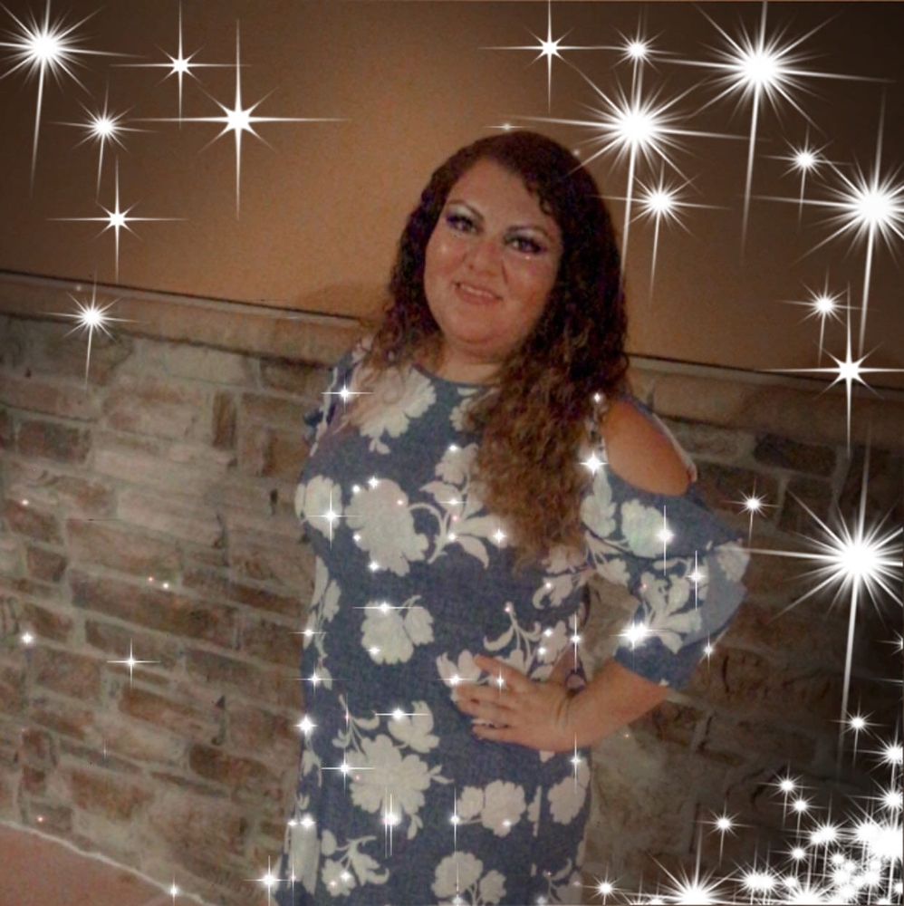 Meet your Posher, Celenia maria